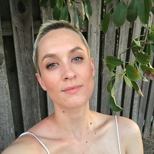 Meet your Posher, Katelyn